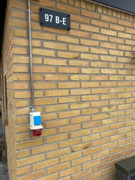 Fin Ny Moderniseret Lejlighed I Skagen. Kültér fotó